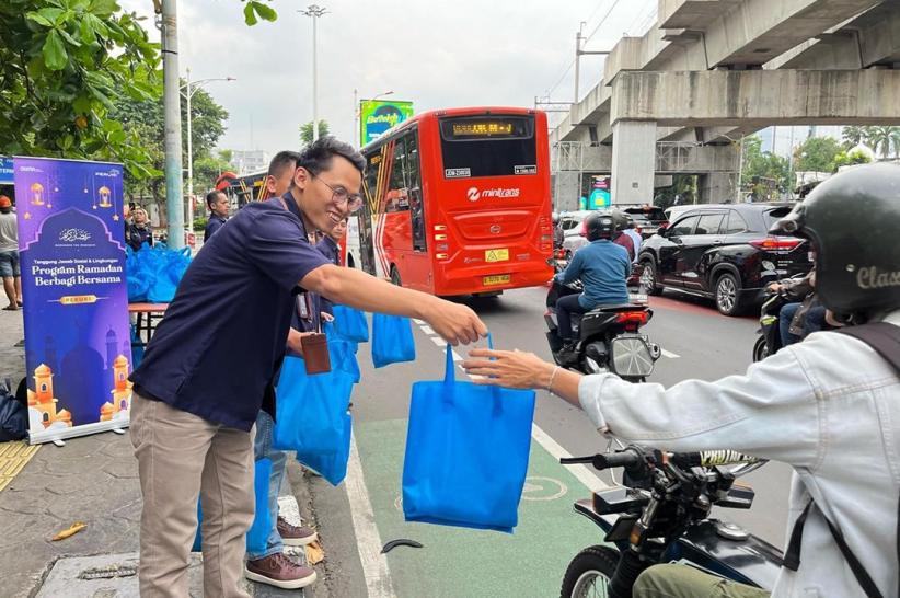 Pererat Kebersamaan dengan Berbagi Takjil Ramadan - Bagian 1
