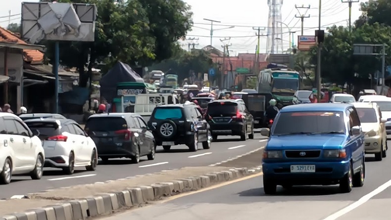 Dampak One Way Cipali, Volume Kendaraan di Pantura Indramayu Ramai dari 2 Arah