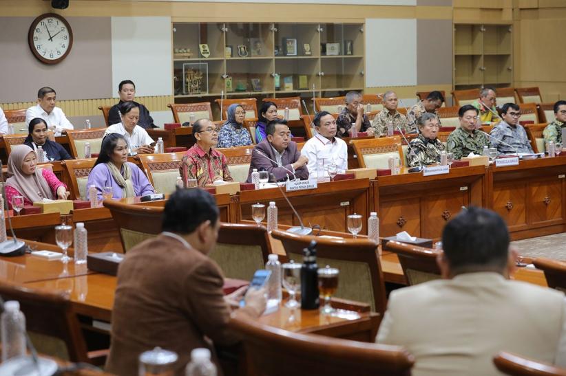Mantan Pemain Sirkus dan Pengelola Taman Safari Diminta Berdamai - Bagian 1