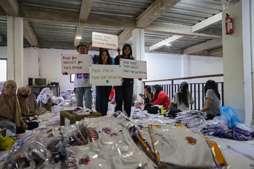 Geng Citayam Geruduk Usaha Konfeksi Rumahan, Bentuk Solidaritas Lawan Pakaian Impor! - Bagian 5