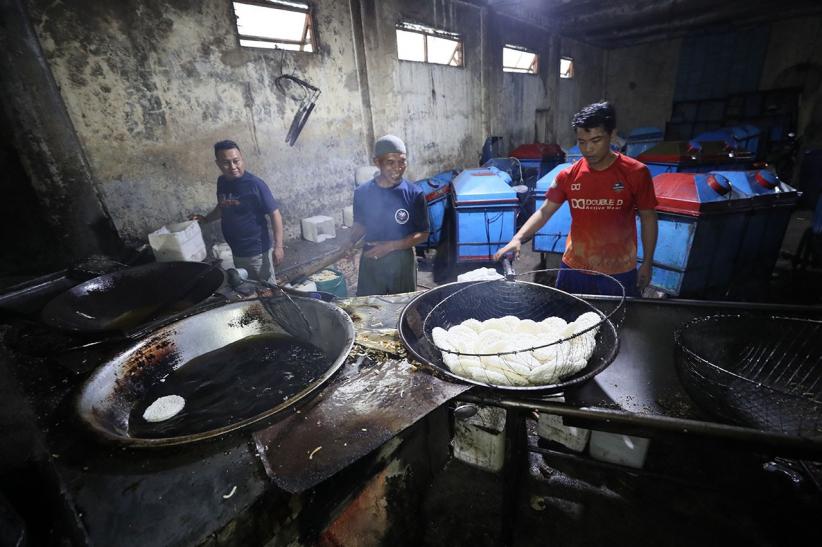 Pemerintah Targetkan Penyaluran KUR Rp300 Triliun pada 2025 untuk Perkuat UMKM - Bagian 3