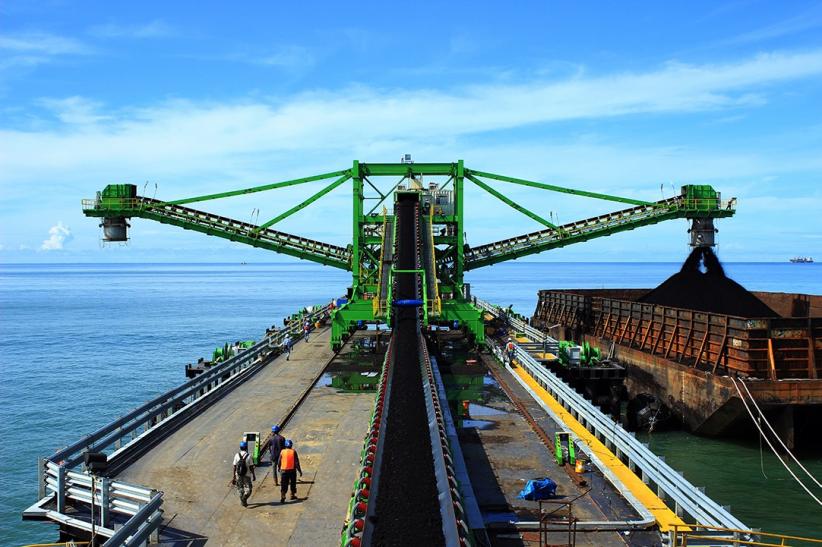 Pelabuhan Satui Perkuat Mata Rantai Logistik Kalimantan - Bagian 1