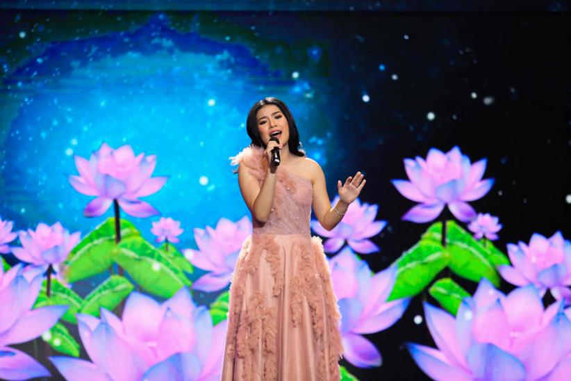 Vanessa Zee Tampil Memukau pada Ajang Digital Innovation Awards 2025 - Bagian 1