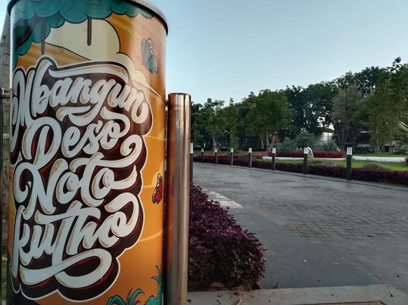 Alun-Alun Tuban Jadi Destinasi Wisata Favorit Pasca Renovasi - Bagian 5