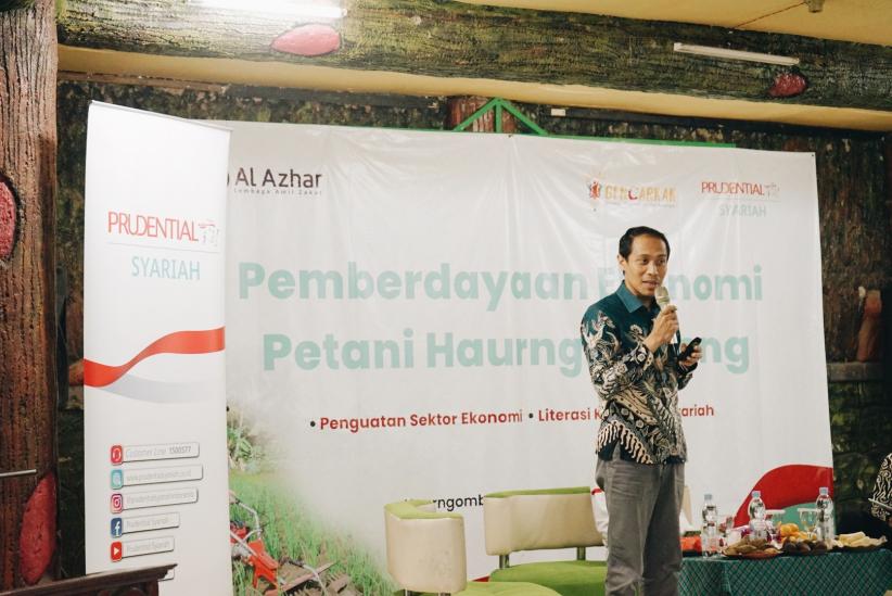 100 Petani Subang Diberikan Edukasi Keuangan Syariah - Bagian 2