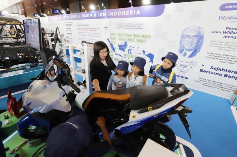 Field Trip GIIAS 2025: Literasi Keuangan dan Perkenalan Produk UMKM kepada Anak - Bagian 1