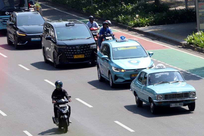 Konvoi Kemerdekaan, Armada Ikonik Bluebird Terdepan - Bagian 1