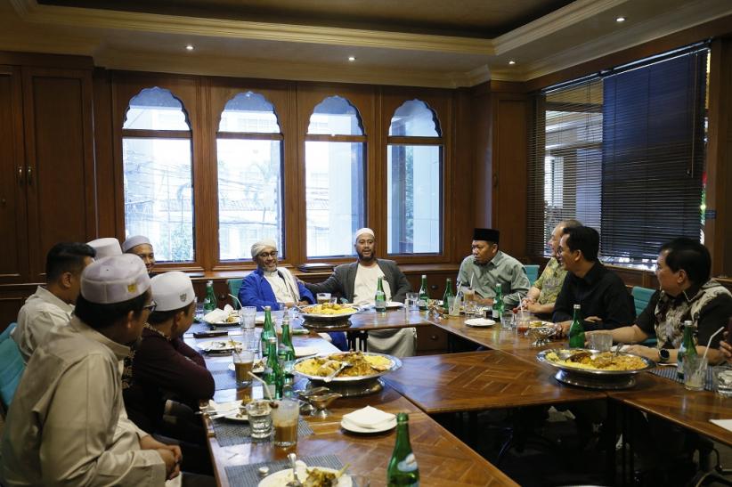 Ulama, Habaib, dan iNews Media Group Bersatu dalam Doa untuk Bangsa di Masjid Istiqlal Jumat 26 September  - Bagian 4