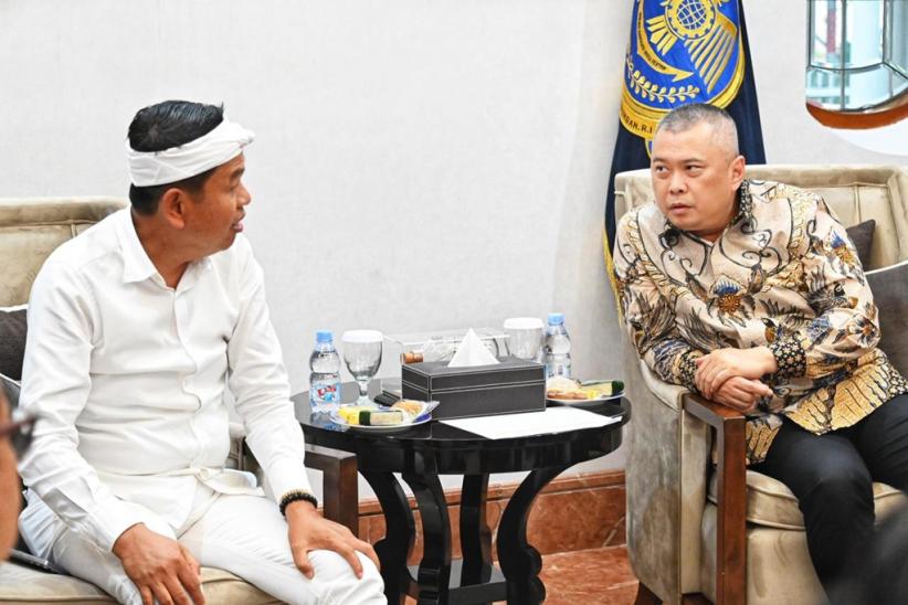 Menhub Bertemu Dedi Mulyadi, Bahas Nasib Bandara Kertajati hingga Proyek LRT Bandung Raya