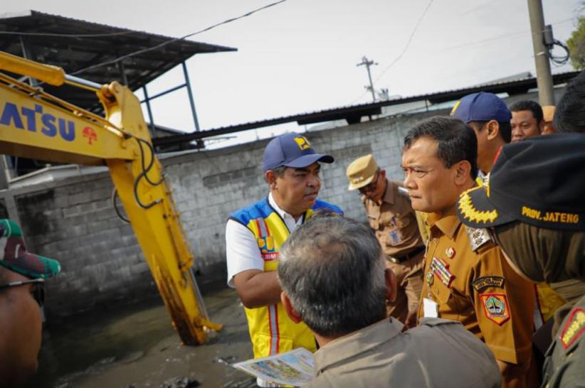 Gubernur Jateng Panggil Wali Kota Semarang dan Bupati Demak Hari Ini Bahas Banjir