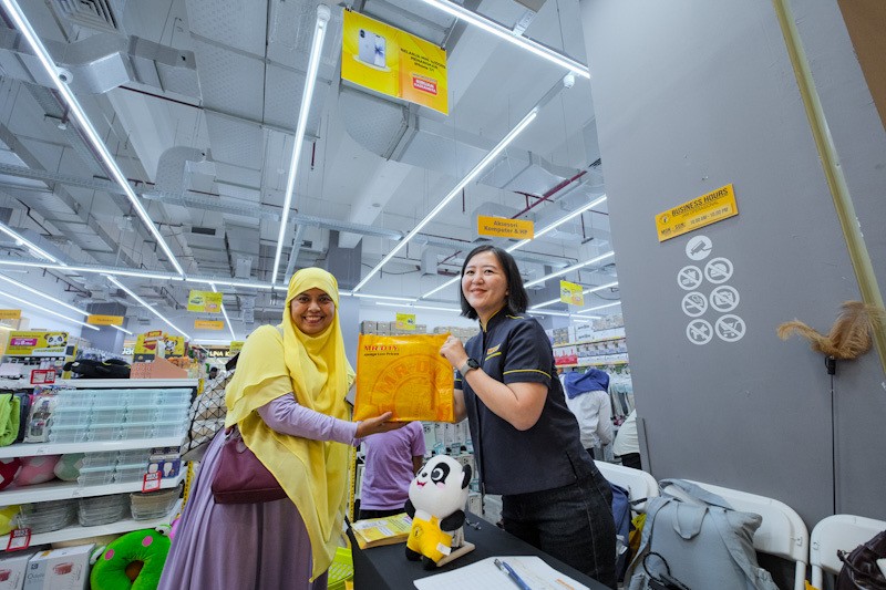 Peringatan Hari Ibu Nasional, Hotline Curhat Dibuka untuk Berikan Ruang Aman - Bagian 5