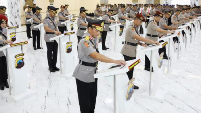 Sertijab, 13 Kapolres di Jateng Resmi Berganti