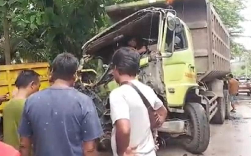 Kecelakaan di Lebak, Sopir Tronton Tewas usai Hantam Dump truk