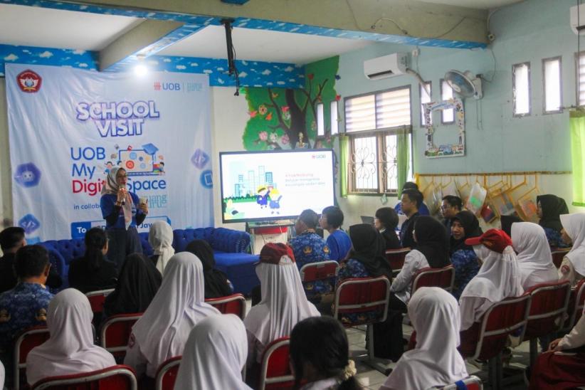 Program Literasi Keuangan dan Pembelajaran Coding Gratis - Bagian 2
