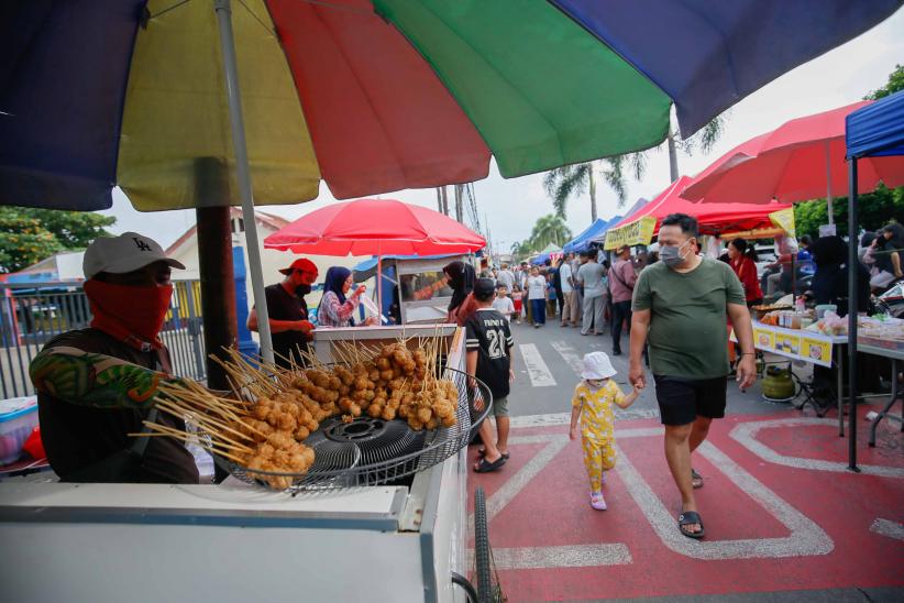 Puluhan UMKM Ramaikan Pasar Takjil Ramadan di Depok