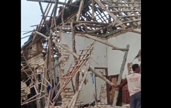 Ledakan Mercon Hancurkan Rumah Petani di Sumenep, 2 Orang Luka-Luka