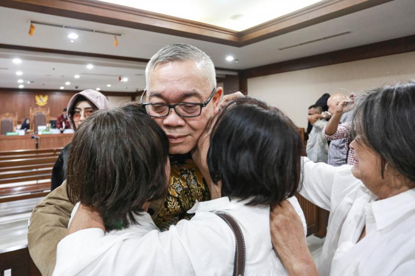 Bacakan Pleidoi, Terdakwa Kasus Dugaan Korupsi LNG Hari Karyuliarto Minta Bebas Murni - Bagian 1