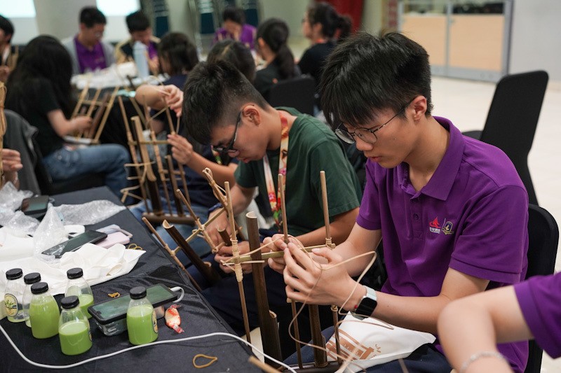 Kolaborasi Lintas Negara di APYLC 2026, Siswa BINUS Kembangkan Solusi Global - Bagian 3