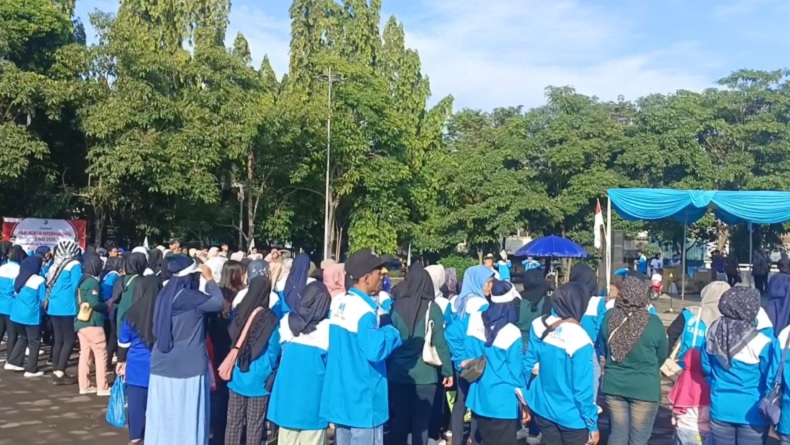 May Day, Buruh Pekalongan Gelar Apel dan Doa Bersama di Monumen Juang