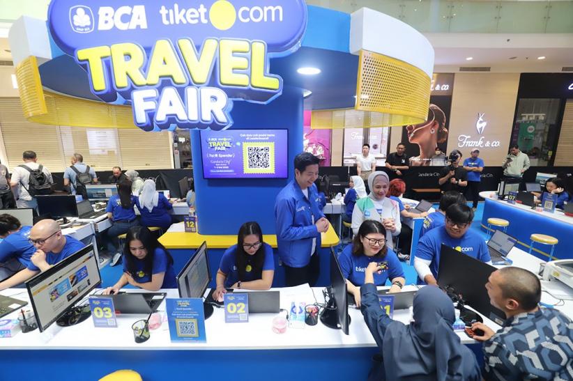 Antusiasme Pengunjung Berburu Tiket Liburan saat Travel Fair - Bagian 1