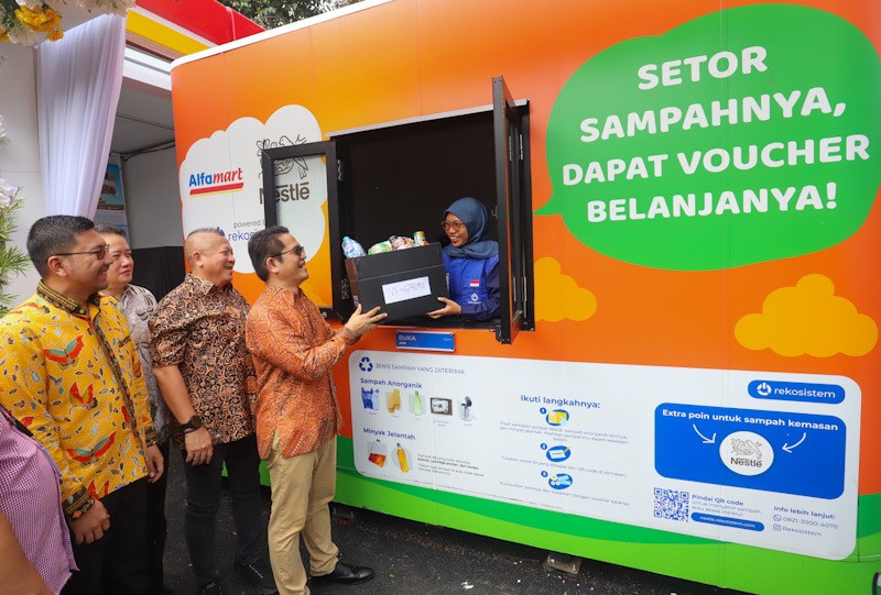Belasan Waste Station Disebar untuk Kelola Sampah Lebih Optimal - Bagian 1