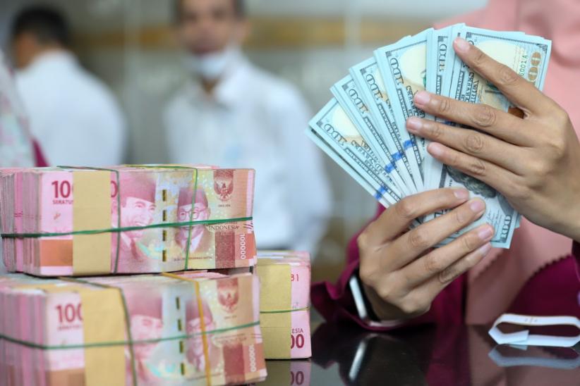Rupiah Tembus Rp18.049 per Dolar AS, Terlemah Sepanjang Sejarah - Bagian 2