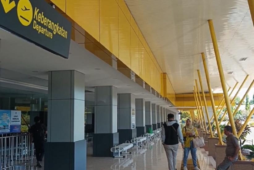 Bandara Frans Seda Ditutup 4 Hari Imbas Erupsi Gunung Lewotobi, 1.800 Penumpang Tertahan