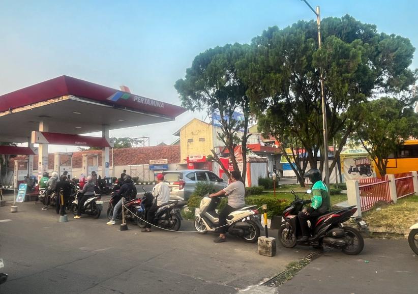 Harga Pertamax Naik Jadi Rp16.250, Warga Beralih ke Pertalite - Bagian 4