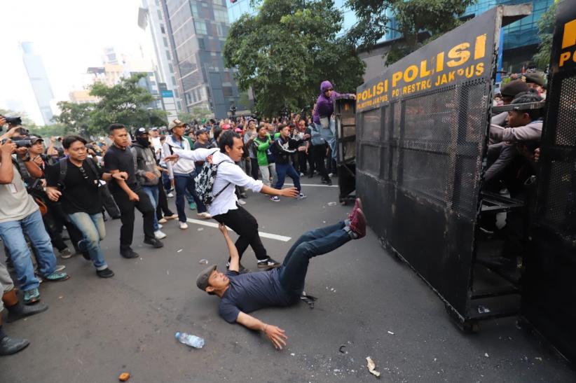 Aksi Mahasiswa Protes Kebijakan Pemerintah - Bagian 1