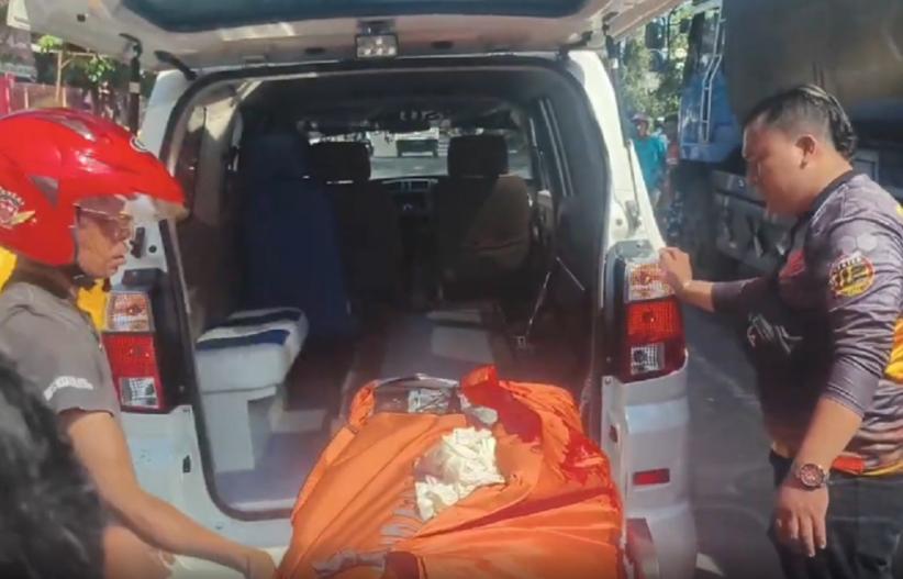 Kecelakaan di Surabaya, Pemotor Tewas Terlindas Truk Tangki Air