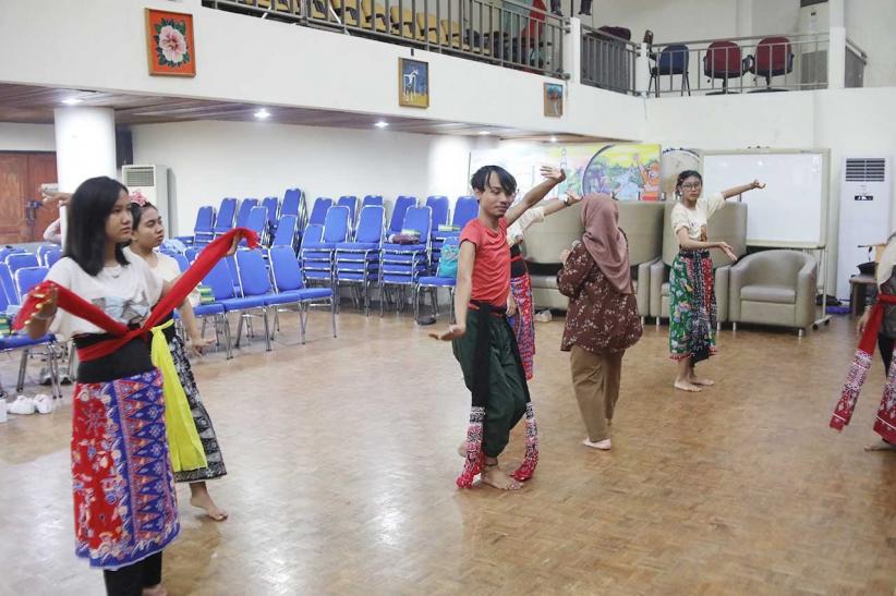 Potret Pelatihan Tari Tradisional di Tanah Abang - Bagian 2