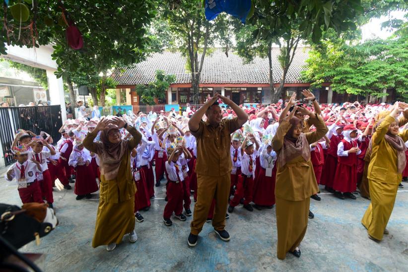 Antusiasme Siswa Baru Ikuti Hari Pertama Sekolah Ajaran 2026/2027 - Bagian 3