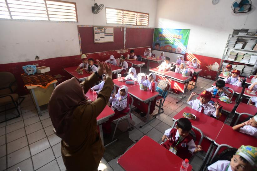 Antusiasme Siswa Baru Ikuti Hari Pertama Sekolah Ajaran 2026/2027 - Bagian 4