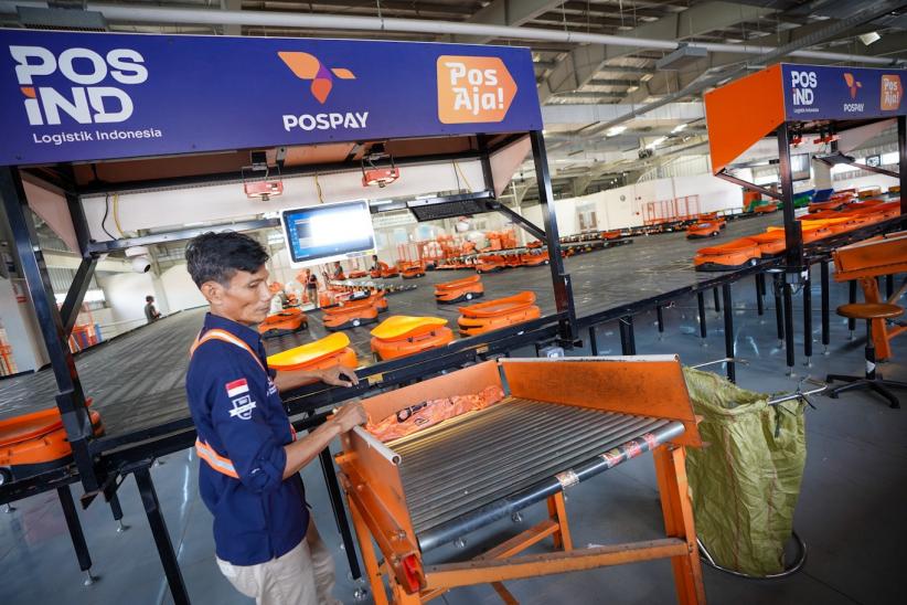 Potret Robot Pekerja Pos Indonesia yang Bikin Operasional Bisnis 30 Persen Lebih Efisien - Bagian 3