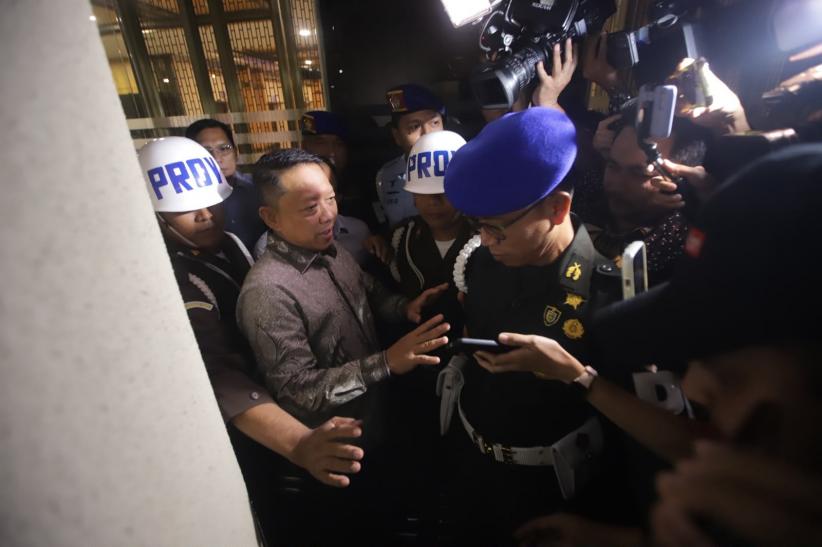 Tampang Eks Jampidsus Febrie Adriansyah Ditahan Tanpa Rompi Tahanan Milik Kejagung - Bagian 4