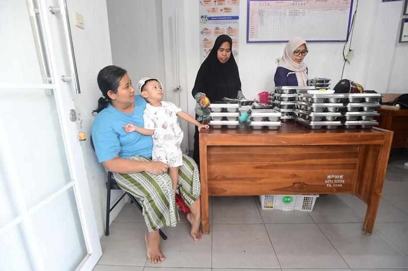 Potret Ibu Hamil hingga Balita Dapat MBG - Bagian 1