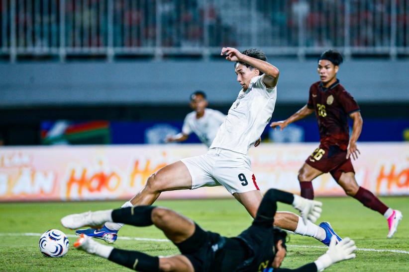 Mitchell Baker Debut, Langsung Cetak Hattrick Lawan Kamboja - Bagian 3