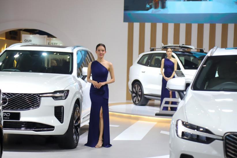 Pesona SPG di Tengah Keramaian GIIAS 2026 - Bagian 2