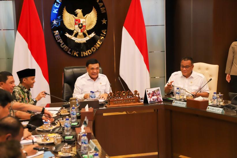 107 Ribu Hektare Lahan Terdampak Karhutla, 43 Helikopter Dikerahkan Padamkan Api - Bagian 3