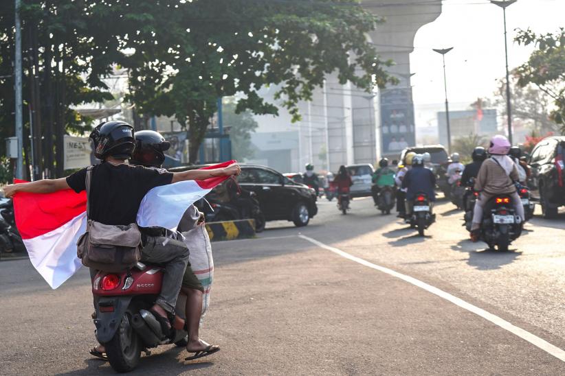 3.000 Bendera Merah Putih Dibagikan Gratis di Palembang - Bagian 4