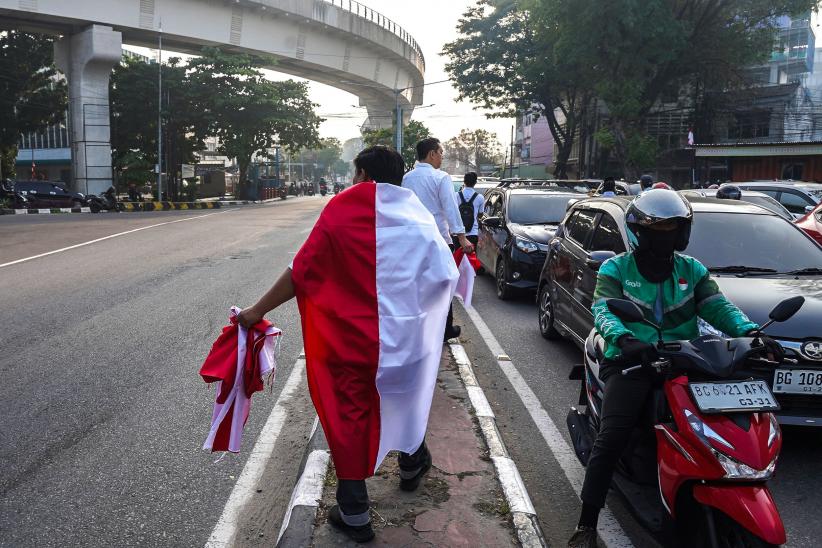3.000 Bendera Merah Putih Dibagikan Gratis di Palembang - Bagian 1
