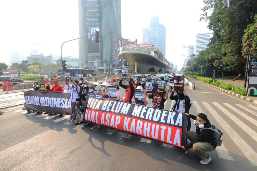 Aktivis WALHI Desak Pemerintah Segera Atasi Kebakaran Hutan dan Lahan - Bagian 1