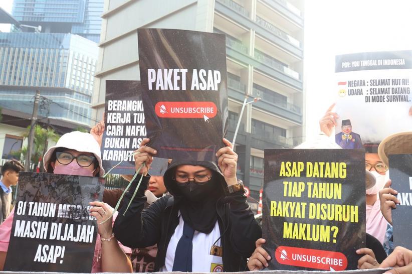 Aktivis WALHI Desak Pemerintah Segera Atasi Kebakaran Hutan dan Lahan - Bagian 4