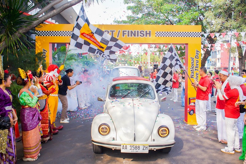 Melihat Keseruan National Drive Thru Day 2026 - Bagian 3