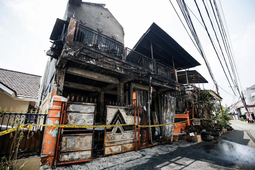 Penampakan Rumah Kos Hangus Terbakar di Tebet, 4 Orang Tewas - Bagian 1