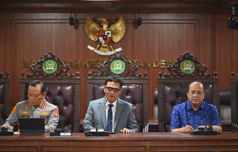 Rekening Aktivis Pati yang Diblokir Kembali Dibuka - Bagian 2