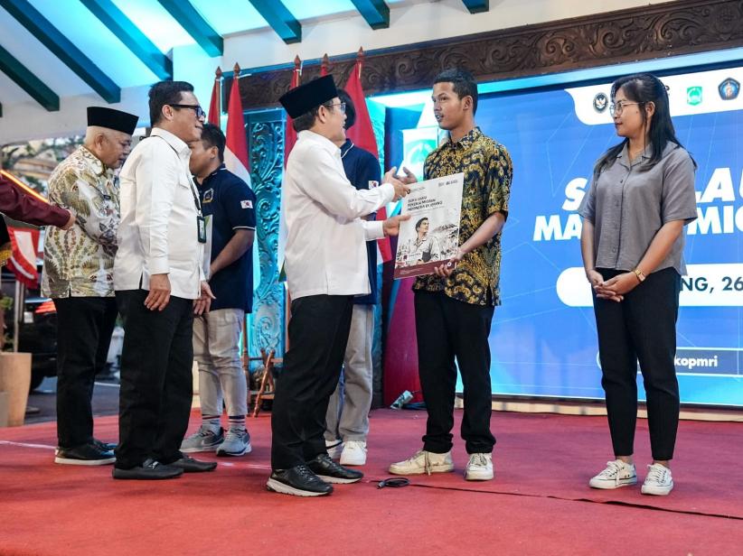 Menko Muhaimin Tekankan Perlindungan Asuransi Pekerja Migran Harus Menyeluruh - Bagian 2