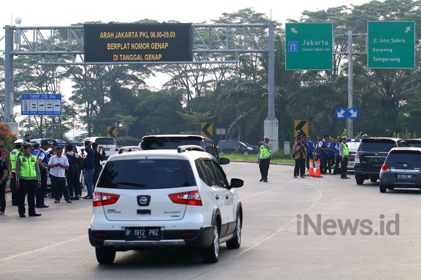 Uji Coba Kebijakan Ganjil Genap di Tol Jakarta-Tangerang - Bagian 1