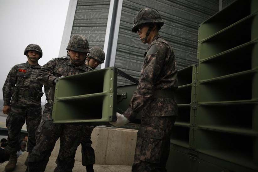 Tentara Korsel Copot Pengeras Suara Propaganda di Perbatasan Kedua Korea - Bagian 1