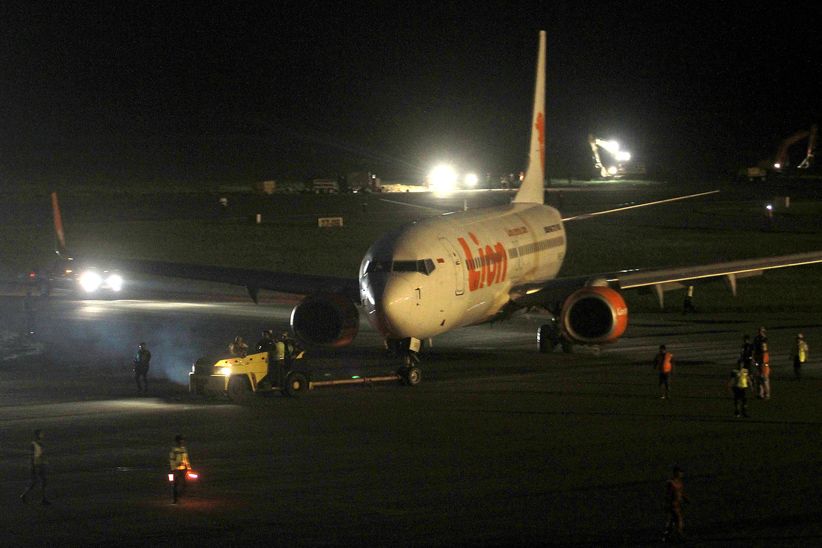 Pesawat Lion Air Berhasil Dievakuasi, Bandara Gorontalo Kembali Dibuka - Bagian 2